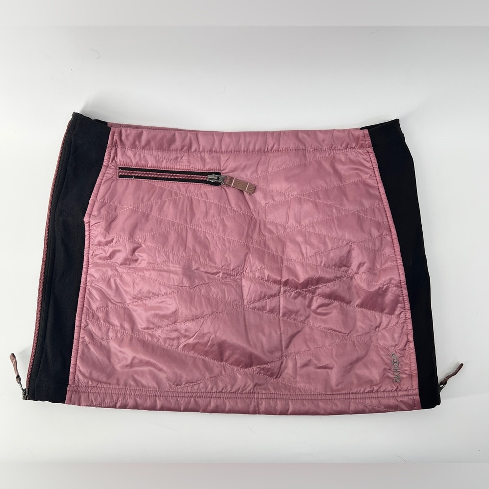 Elegant Pink and Black Pencil Skirt